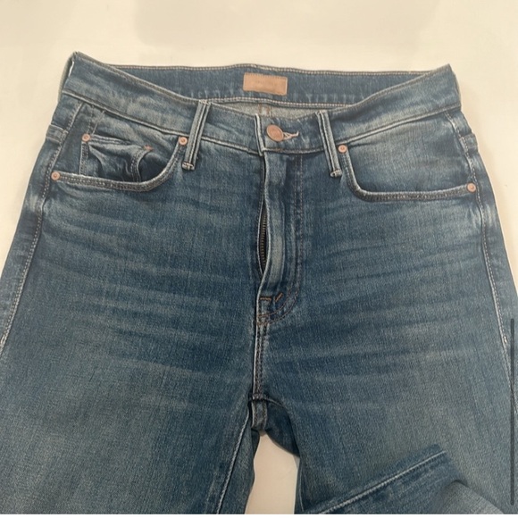 MOTHER The Weekender Jeans in Love Bombs - Picture 6 of 10